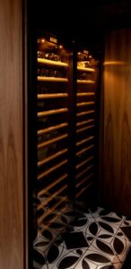 2x 259 bij Mayha restaurant, Londen